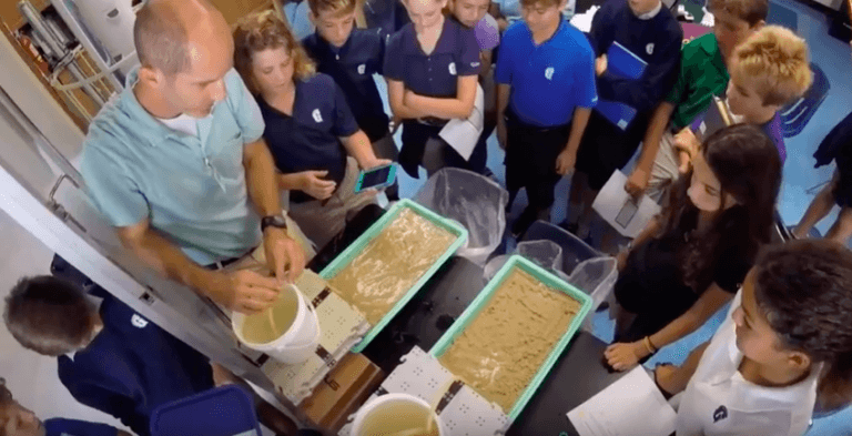 Modeling a geologic process